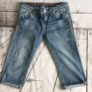 Women's Rock Revival Capri's (Size 30)